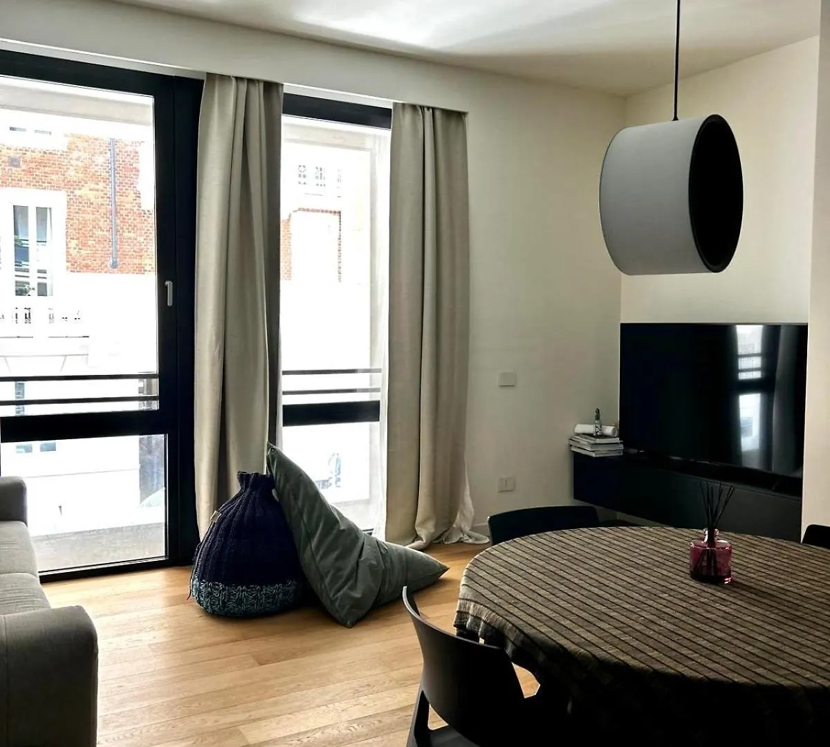 Exclusive Luxury Modern Apartment City Center With Private Garage Milano 0*,